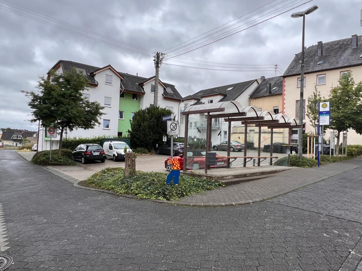 Gross, Modern, Vollausgestattet, Gemuetlich Mit Kueche Und Parkplatz Fuer Urlaub Oder Business Apartment Kettig ภายนอก รูปภาพ